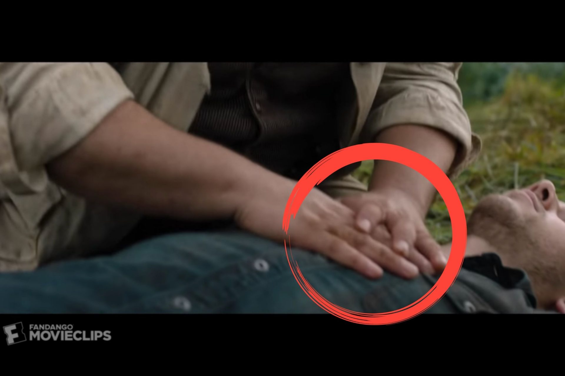 Bad CPR technique in Jumanji