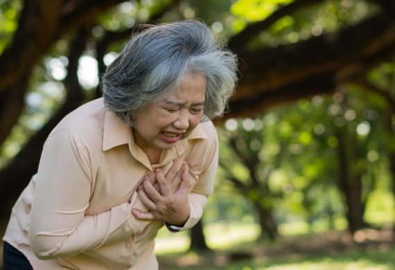 What To Do When Someone Has A Heart Attack